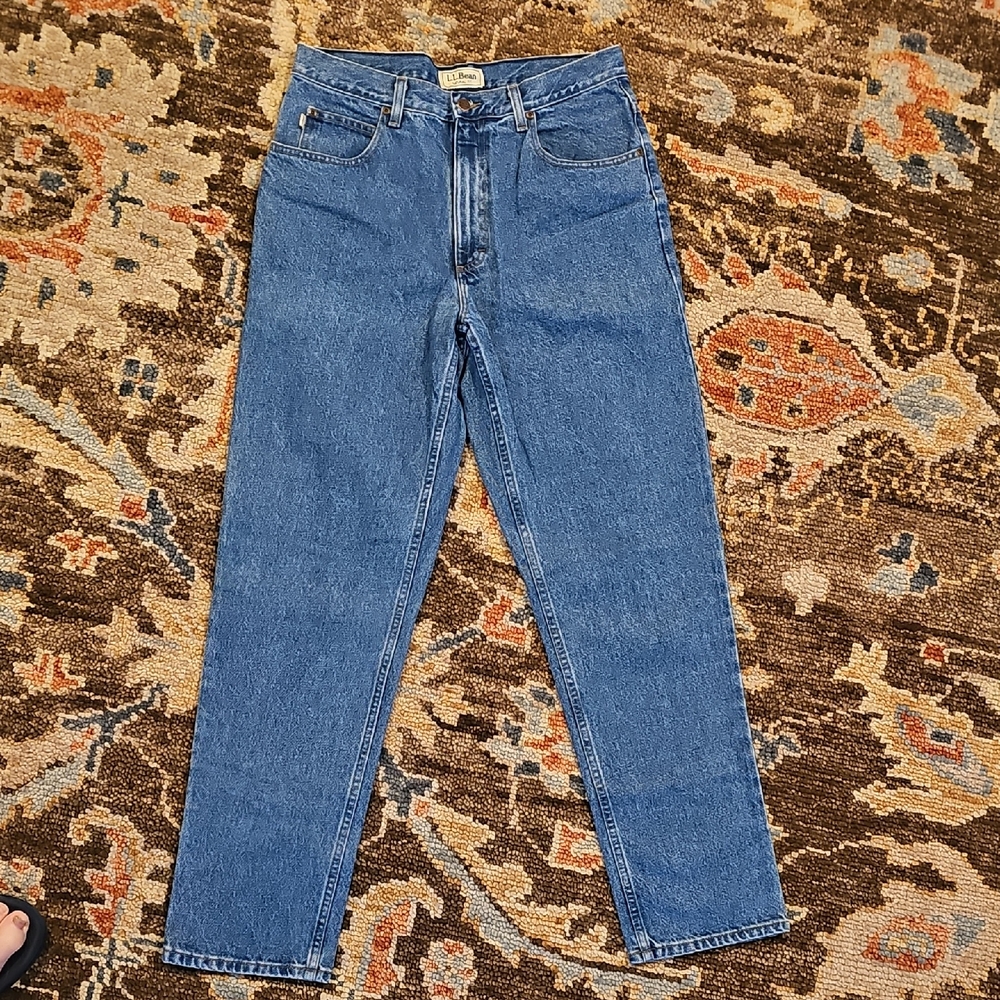 L.L. Bean Men's 33x32 Natural Fit Straight Blue Jeans